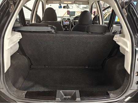 2019 Nissan March SV 1.2L AUTOMATIC €9,995 thumbnail