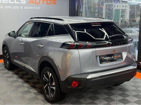 2020 Peugeot 2008 ALLURE 1.2 100 4DR €18,950 thumbnail