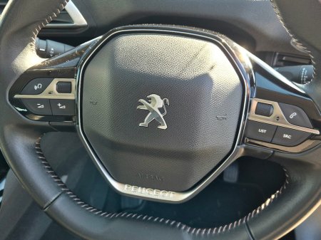 2021 Peugeot 3008 - photo 6