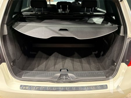 2017 Mercedes-Benz B Class - thumbnail 12