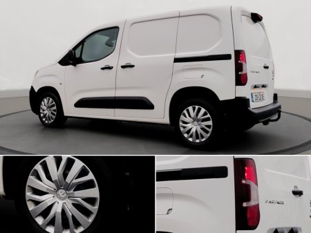 2020 Peugeot Partner  €10,995 thumbnail