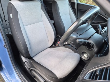 2017 Hyundai i20 1.2 Deluxe €7,999 thumbnail