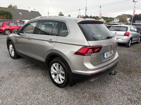 2016 Volkswagen Tiguan 2.0 TDI 150HP BMT Highline €17,995 thumbnail