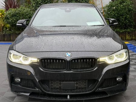 2017 BMW 3 Series 320d M-SPORT COMPETITION // DUAL ZONE CLIMATE CONTROL // SUEDE M-SPORT INTERIOR // NEW 20" M3 COMP ALLOYS €23,900 thumbnail