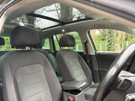 2020 Volkswagen Tiguan 2.0 TDi Top Spec SEL - Auto - 150bhp - 5 Dr Compact SUV €23,850 thumbnail