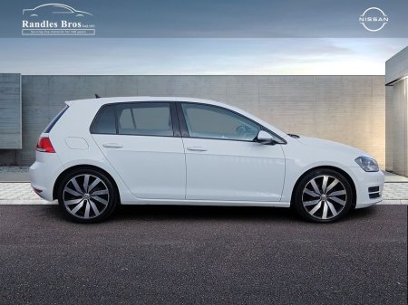 2017 Volkswagen Golf - thumbnail 5