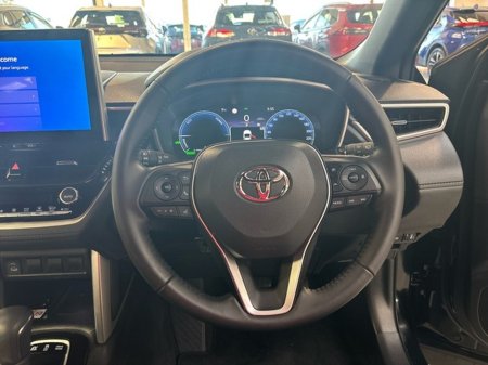 2025 Toyota Corolla Cross - thumbnail 9