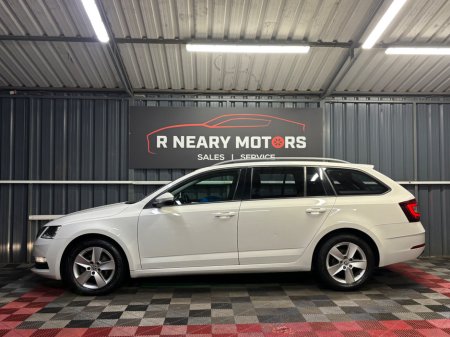 2017 Skoda Octavia - thumbnail 5