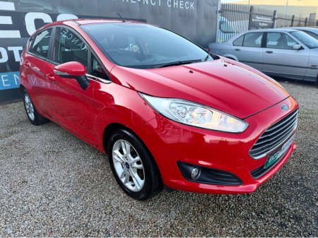 2014 Ford Fiesta ZETEC - 1.2 - LOW INSURANCE - LOW ROAD TAX - IDEAL STARTER/LEARNER CAR OR FAMILY CAR €8,495 thumbnail