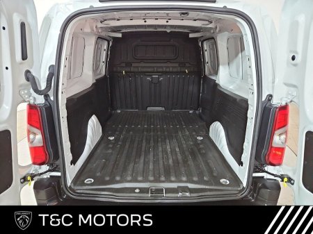 2024 Peugeot Partner - thumbnail 7