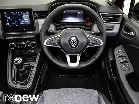 2025 Renault Clio - thumbnail 26