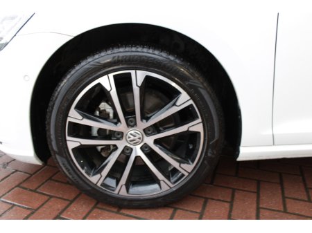 2019 Volkswagen Golf 2.0TDI 150BHP SPORT 5DR HATCHBACK AUTO // 1 OWNER WITH ONLY 82,000 KM'S // BUY WITH CONFIDENCE AA AND SIMI APPROVED DEALER 2026 // FINANCE ARRANGED // ALL TRADE INS WELCOME // €21,950 thumbnail