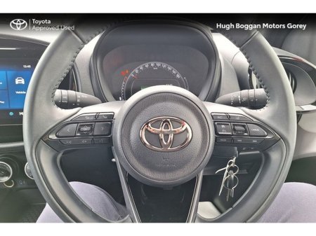 2025 Toyota Aygo X - thumbnail 17