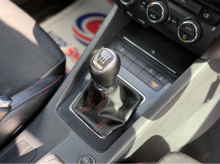 2014 Skoda Octavia - thumbnail 20