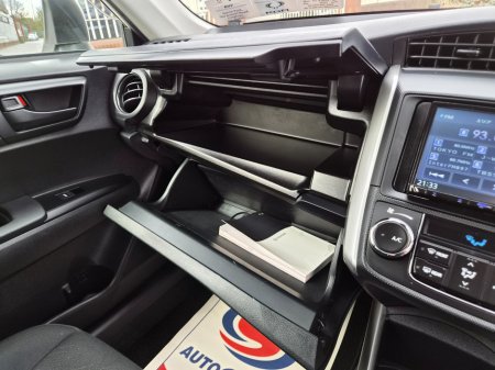 2020 Toyota Corolla - thumbnail 21