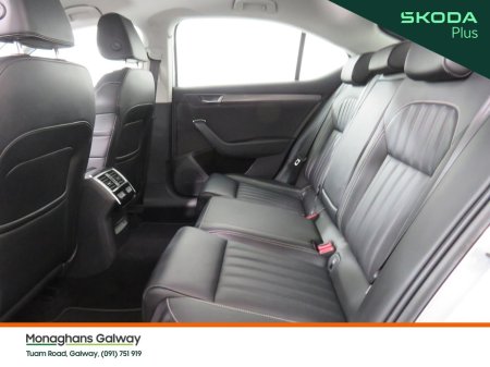 2023 Skoda Superb STYLE 2.0 TDI 150HP AUTO €36,950 thumbnail