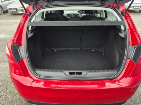 2015 Peugeot 308 ACTIVE 1.6 HDI 92 4DR €8,999 thumbnail