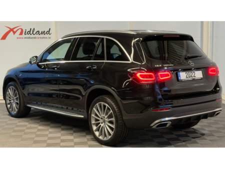 2022 Mercedes-Benz GLC Class 300 AMG LINE PREMIUM thumbnail