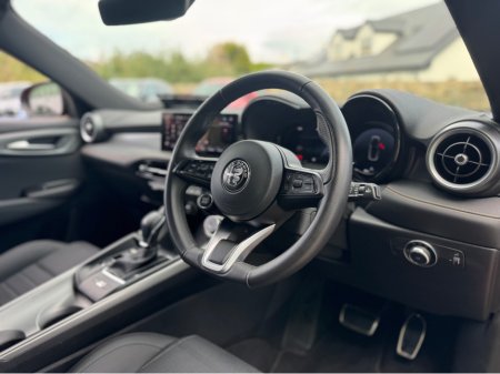 2023 Alfa Romeo Tonale - thumbnail 5