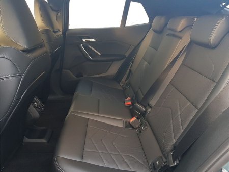 2025 BMW iX2 - thumbnail 20