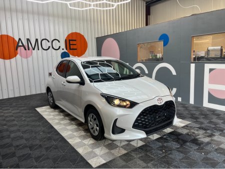 2024 Toyota Yaris YARIS AUTOMATIC 1.0 PETROL / 7k KMs / REVERSE CAMERA & MORE