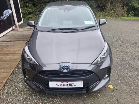 2022 Toyota Yaris HYBRID LUNA AUTO 4DR €15,950