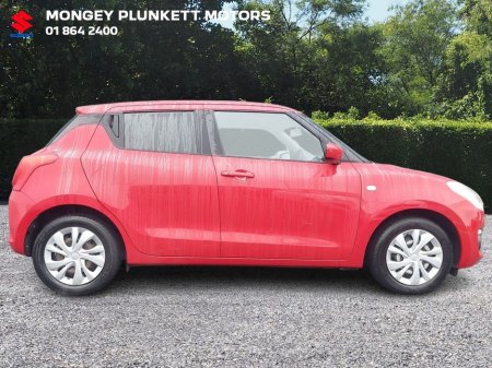 2018 Suzuki Swift - thumbnail 8