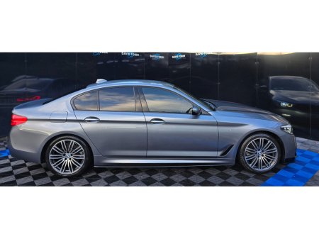 2017 BMW 5 Series - thumbnail 13