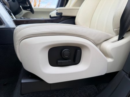 2016 Land Rover Range Rover - thumbnail 12