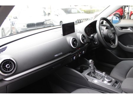 2019 Audi A3 - thumbnail 21