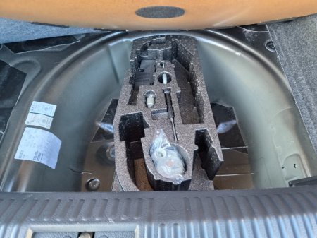 2017 Volkswagen Polo - thumbnail 17