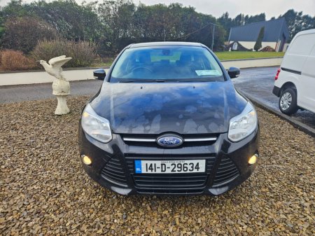 2014 Ford Focus 1.6 TDCI ZETEC 113BHP 5DR thumbnail