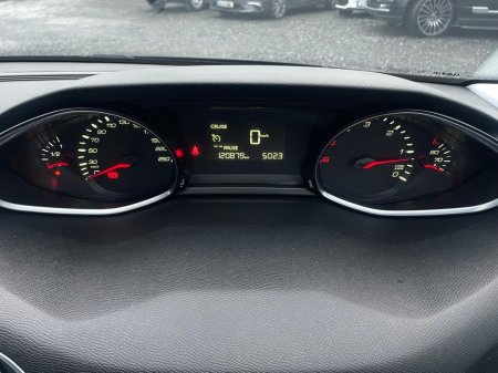 2015 Peugeot 308 ACTIVE 1.6 HDI 92 4DR €8,250 thumbnail