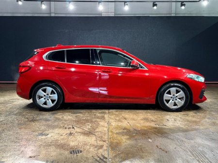 2019 BMW 1 Series - thumbnail 2