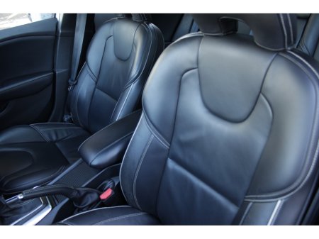 2016 Volvo V40 - thumbnail 21