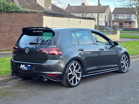 2016 Volkswagen Golf - thumbnail 8