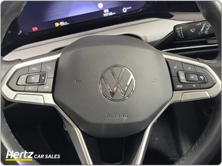 2024 Volkswagen Golf LIFE 110HP Petrol Manual €25,995 thumbnail