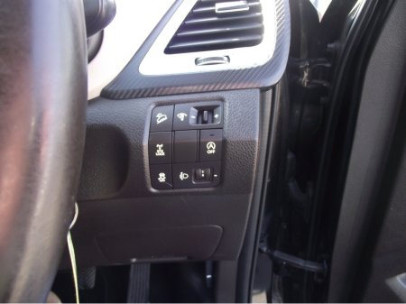 2017 Hyundai Santa Fe - thumbnail 14