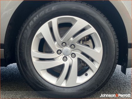 2022 Land Rover Range Rover Evoque R Rover Evoque R-Dyn S P300 e A R-Dynamic S P300 e 309 AWD PHEV 109BHP /80kw 12.2 kWh Battery Auto Start/Stop €36,900 thumbnail