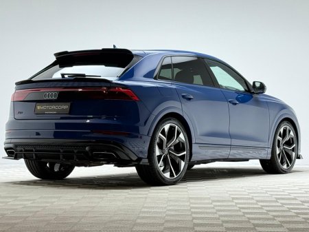 2025 Audi Q8 55 TFSI E S LINE 394HP QUATTRO €94,990 thumbnail