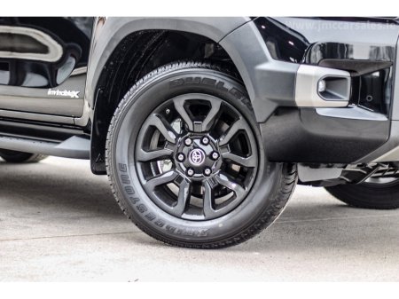 2026 Toyota Hilux - thumbnail 6