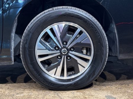 2022 Nissan Serena - thumbnail 10