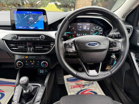 2020 Ford Focus - thumbnail 18