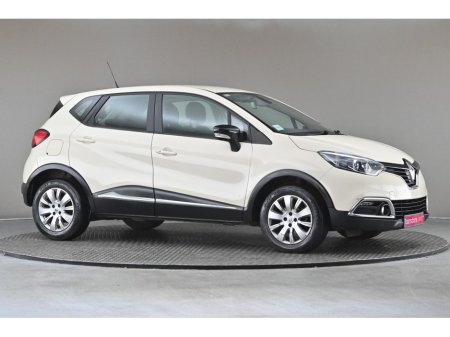 2017 Renault Captur 1.5 DCI 5SPD LIFE 90BHP EU6 €10,890 thumbnail