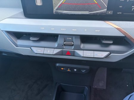 2026 Kia EV5 EV5 EARTH 3, 81KW BATTERY, 7 YEAR WARRANTY, 3 YEAR AA, 0% FINANCE, *3 FREE SEVICES FOR KIA CUSTOMERS* thumbnail