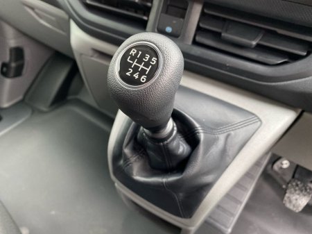 2026 Ford Transit Custom - thumbnail 14