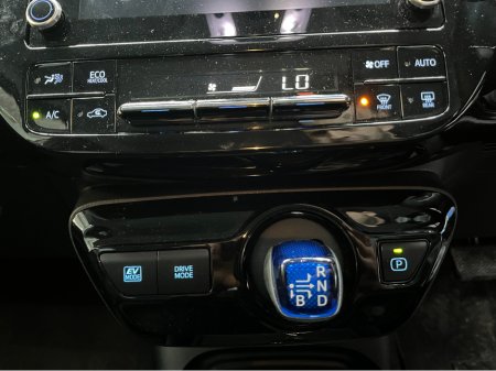 2022 Toyota Prius €21950! 2022 TOYOTA PRIUS S 4WD 1.8 AUTOMATIC / REVERSE CAMERA / CRUISE CONTROL €21,950 thumbnail