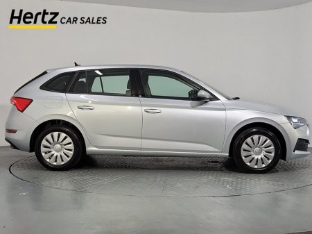 2024 Skoda Scala - photo 2