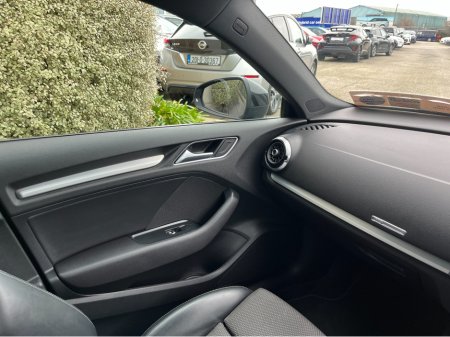 2019 Audi A3 S-LINE SPORTBACK 1.6 DIESEL MANUAL €21,950 thumbnail