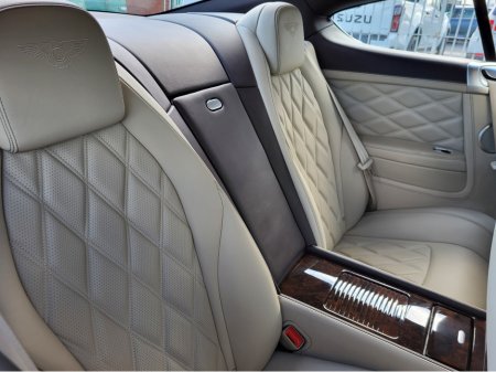 2011 Bentley Continental Continental GT €79,999 thumbnail